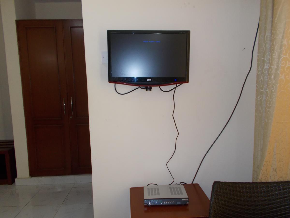 Keren Hotel Juba エクステリア 写真
